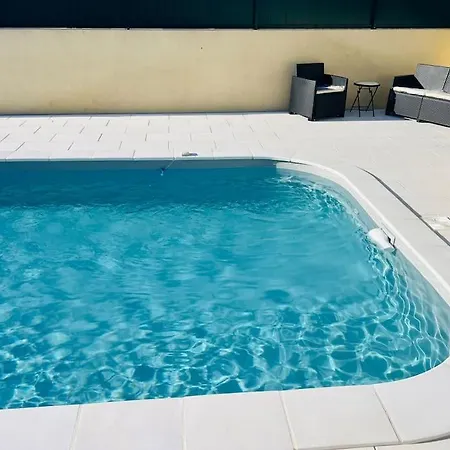 Antonio's Captain House Close To Beaches בית נופש