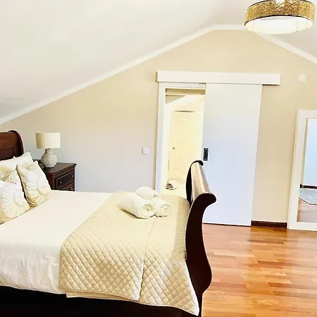 בית נופש Antonio's Captain House Close To Beaches אנטוגויה דה באלייה