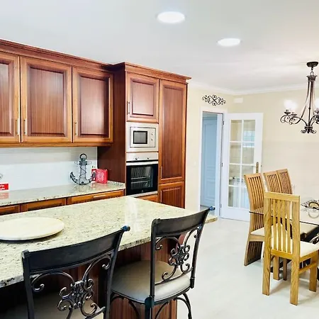 Antonio's Captain House Close To Beaches 펜션 아토우기아다발레이아