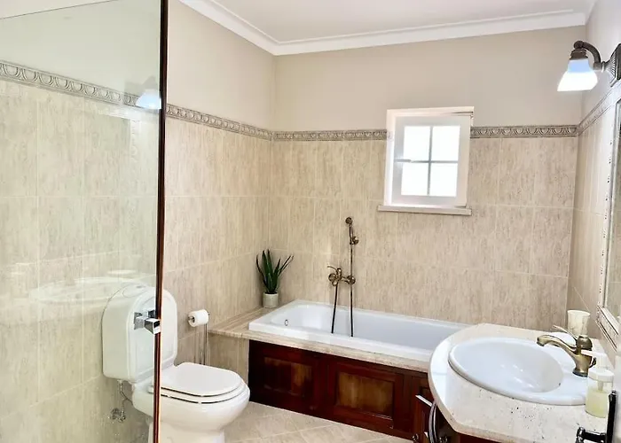 Hébergement de vacances Antonio's Captain House Close To Beaches Atouguia Da Baleia