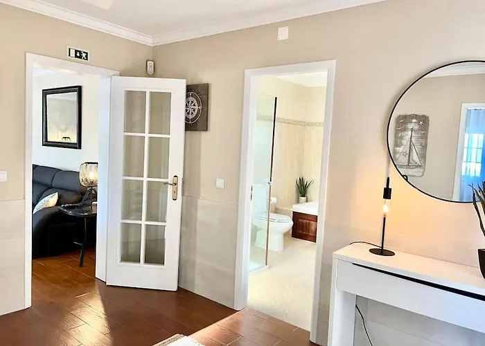 Hébergement de vacances Antonio's Captain House Close To Beaches *