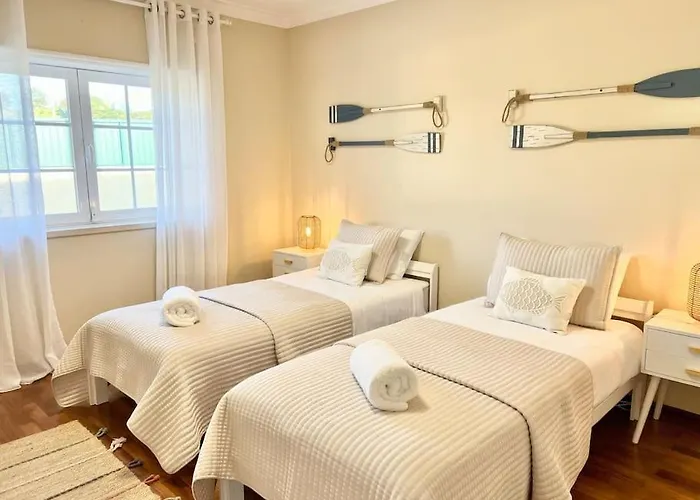 Antonio's Captain House Close To Beaches Atouguia Da Baleia